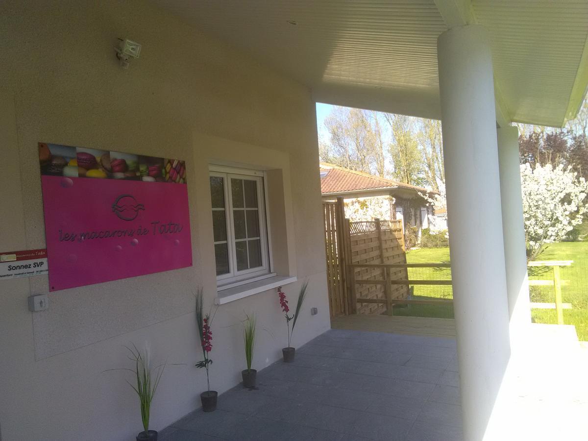 Chambre D'Hotes Les Macarons De Tata Sainte-Eulalie  Eksteriør billede